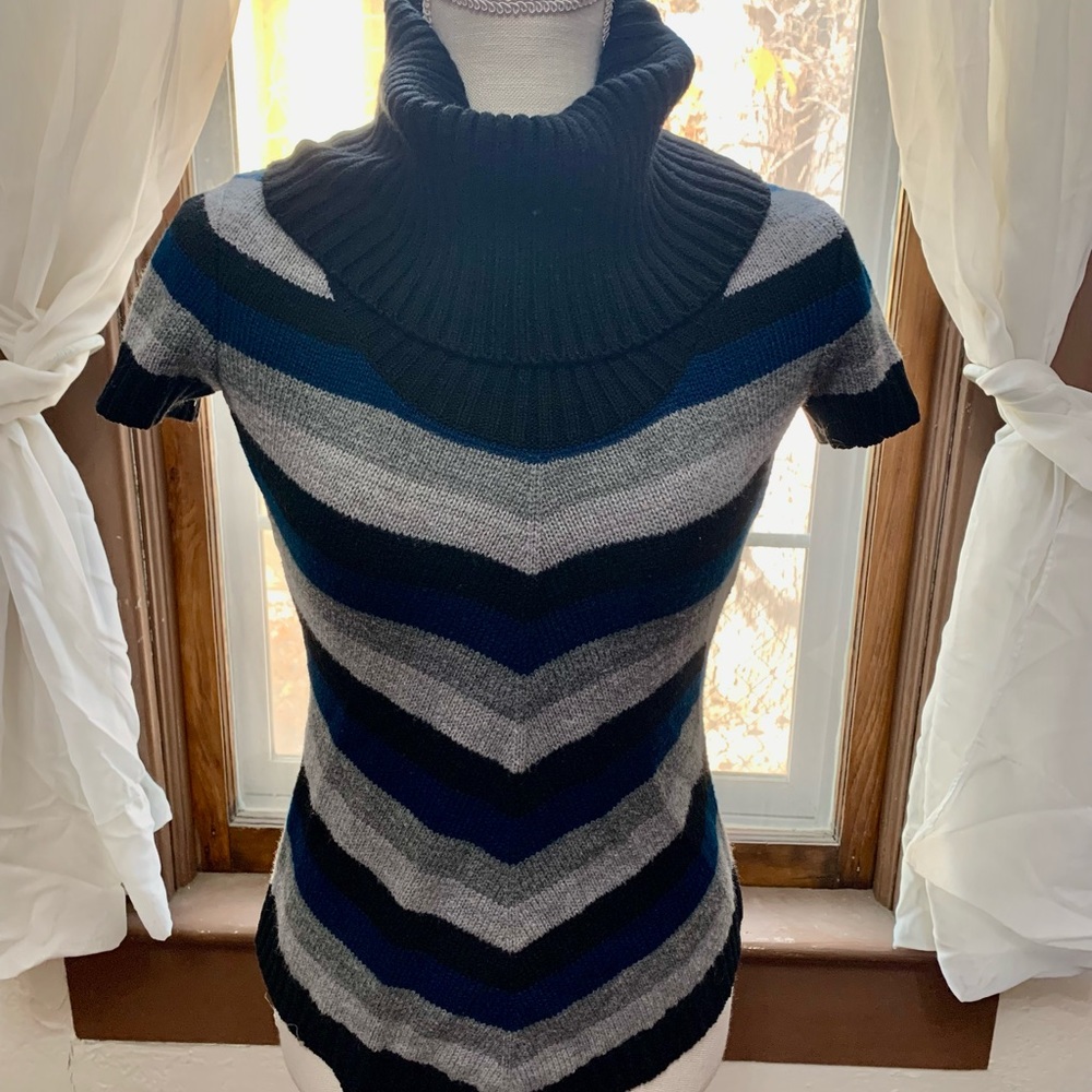 My Michelle sweater top